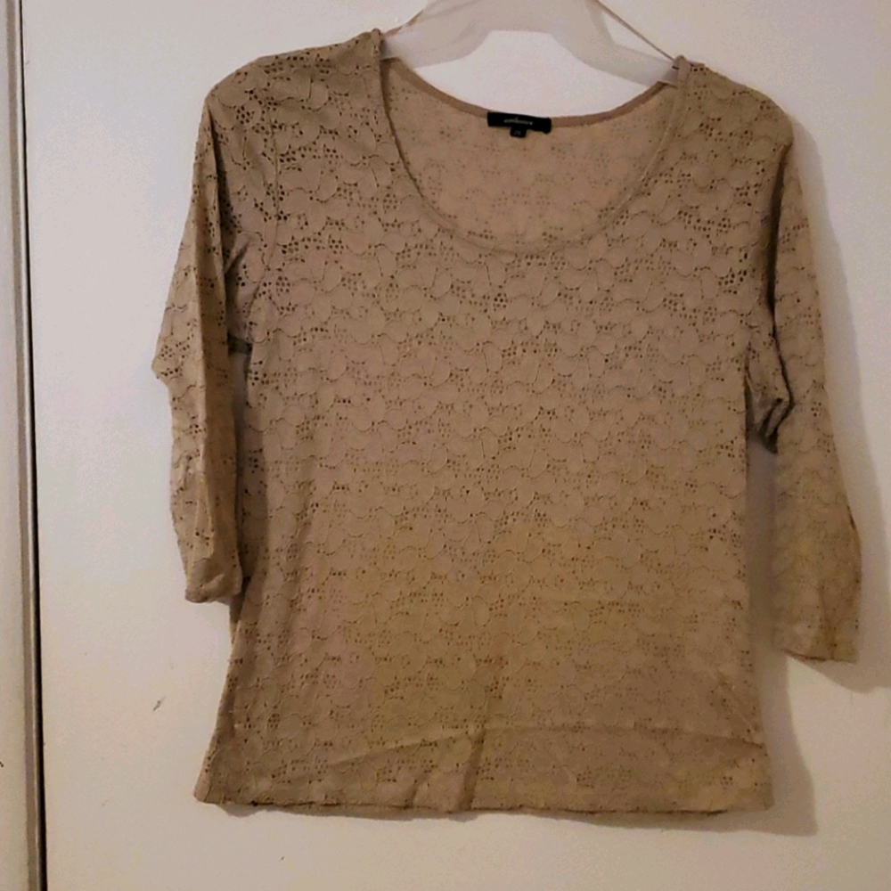 Woman's Shirt